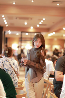 女人和狗弄的视频